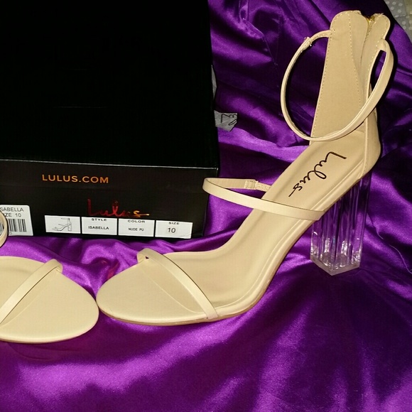 Lulu's Heel - Picture 4 of 5